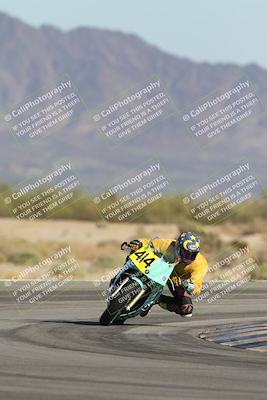 media/Oct-04-2025-CVMA (Sat) [[408bcdd6e4]]/Race 14-500-400-350 Supersport/